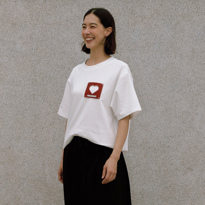 female short sleeve t-shirt